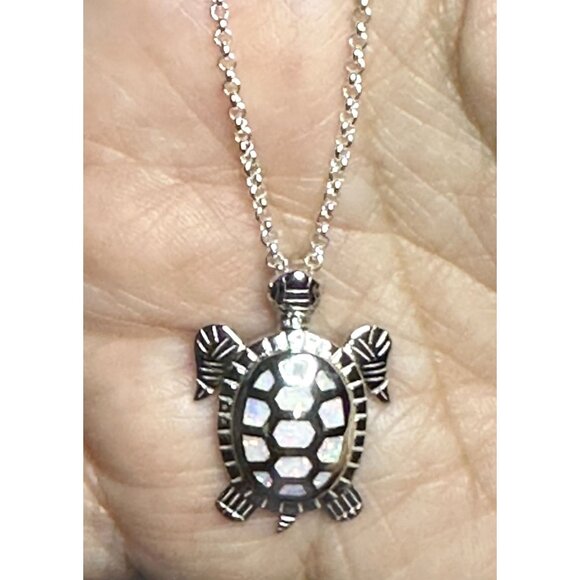 White Opal Turtle Pendant Thick Silver w Italian Made 18” 2mm Silver Rolo Chain - Picture 4 of 7